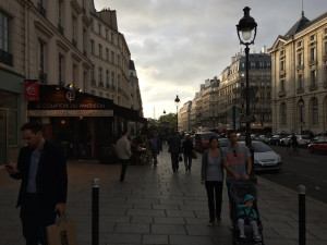 Le Comptour on Rue Soufflot is Pleasantly Set Back from Traffic to Focus on People-Watching